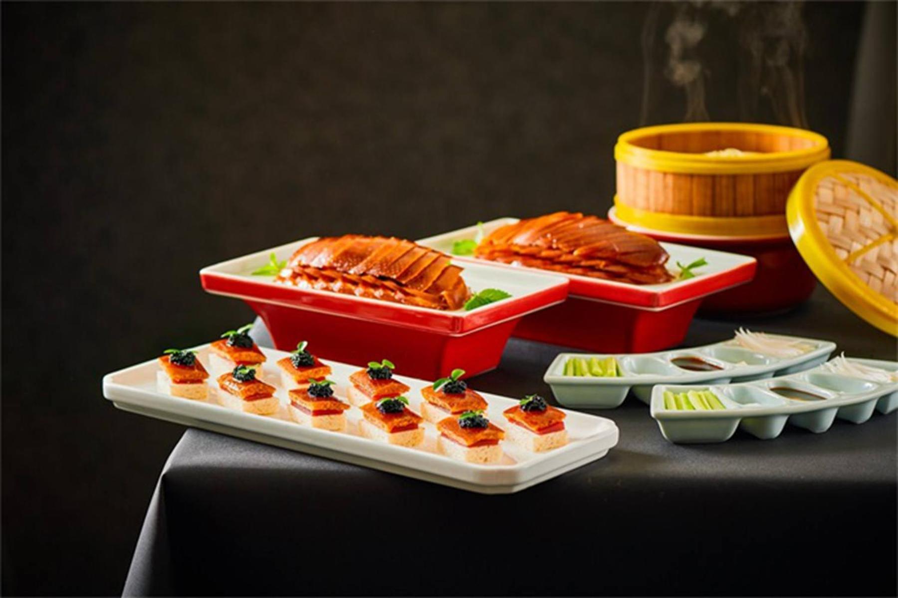 East Sacred Hotel--Very Near Beijing Tiananmen Square ,The Forbidden City,The Temple Of Heaven ,3 Minutes' Walk To Wangfujing Subway ,Located In The Center Of Beijing, Many Shopping Malls Around,Newly Renovated Hotel-Able To Receive Foreign Guests 外观 照片 A selection of dim sum